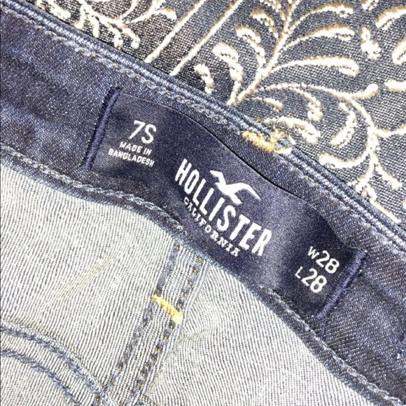 Hollister Jeans - Picture 2 of 2